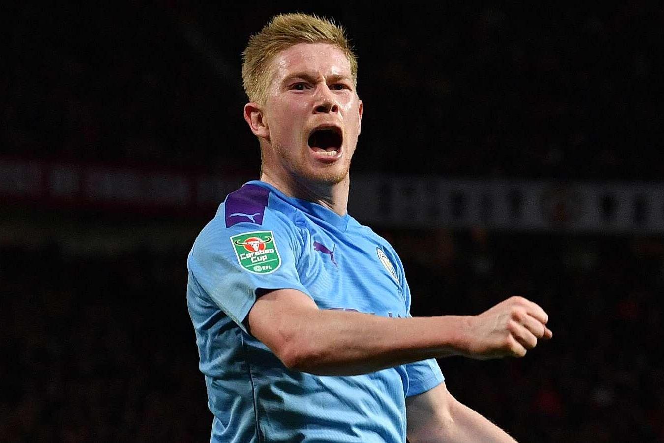 Gumayusi谈T1楼下花圈：剪完头发现花圈倒了，有点搞笑