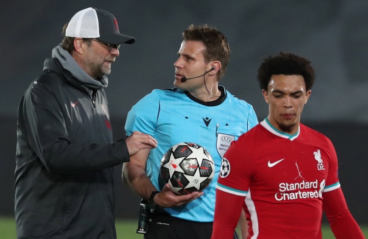 《堡垒之夜》圣诞假期突发服务器故障：主要影响登录