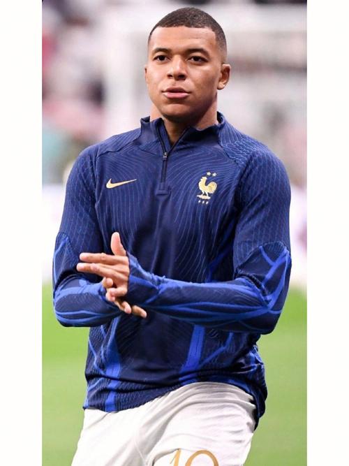 周琦15分9篮板 北京北汽大胜新疆伊力特