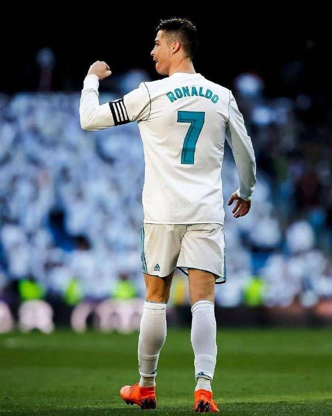 快船大逆转活塞，伦纳德哈登爆发，科林斯25+7+5+4攻防俱佳