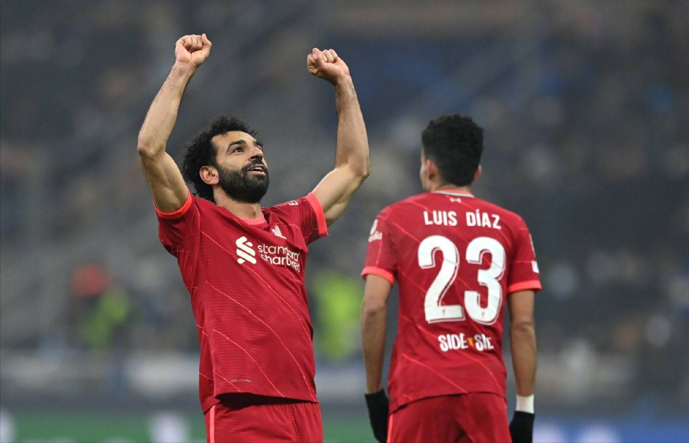 [NBA]福克斯挺身而出 突破上篮止住颓势